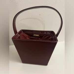 STAUD Bucket Bag